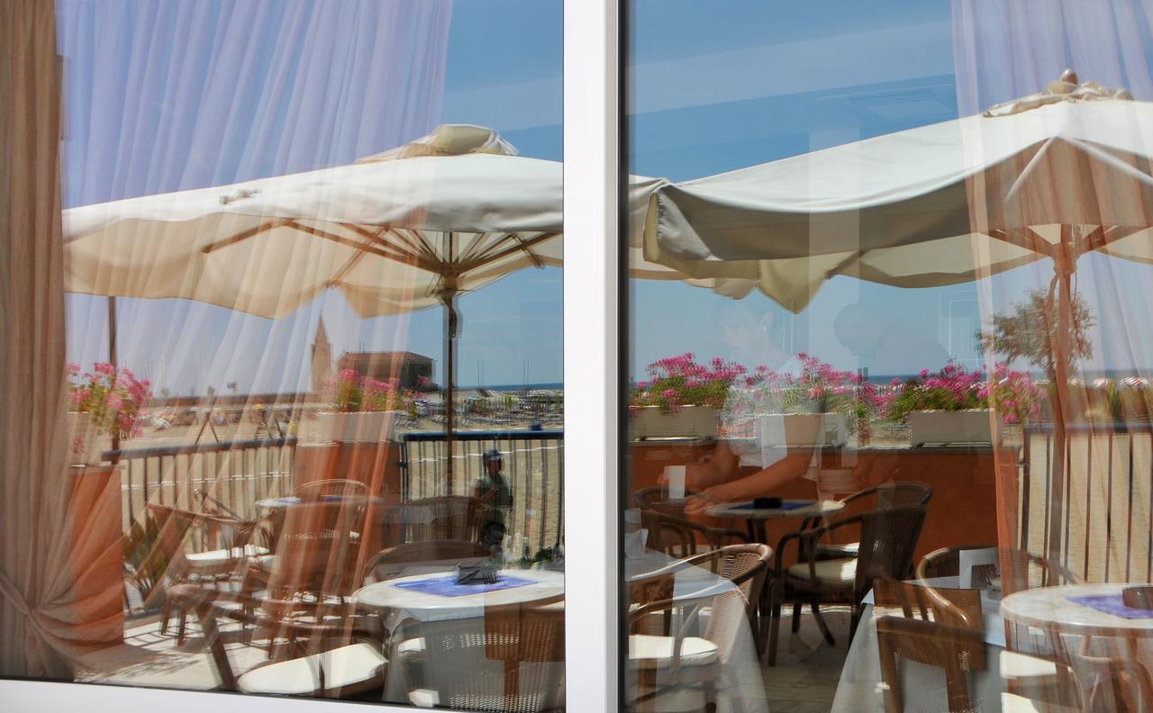 Hotel Giacomazzo Caorle Exterior foto